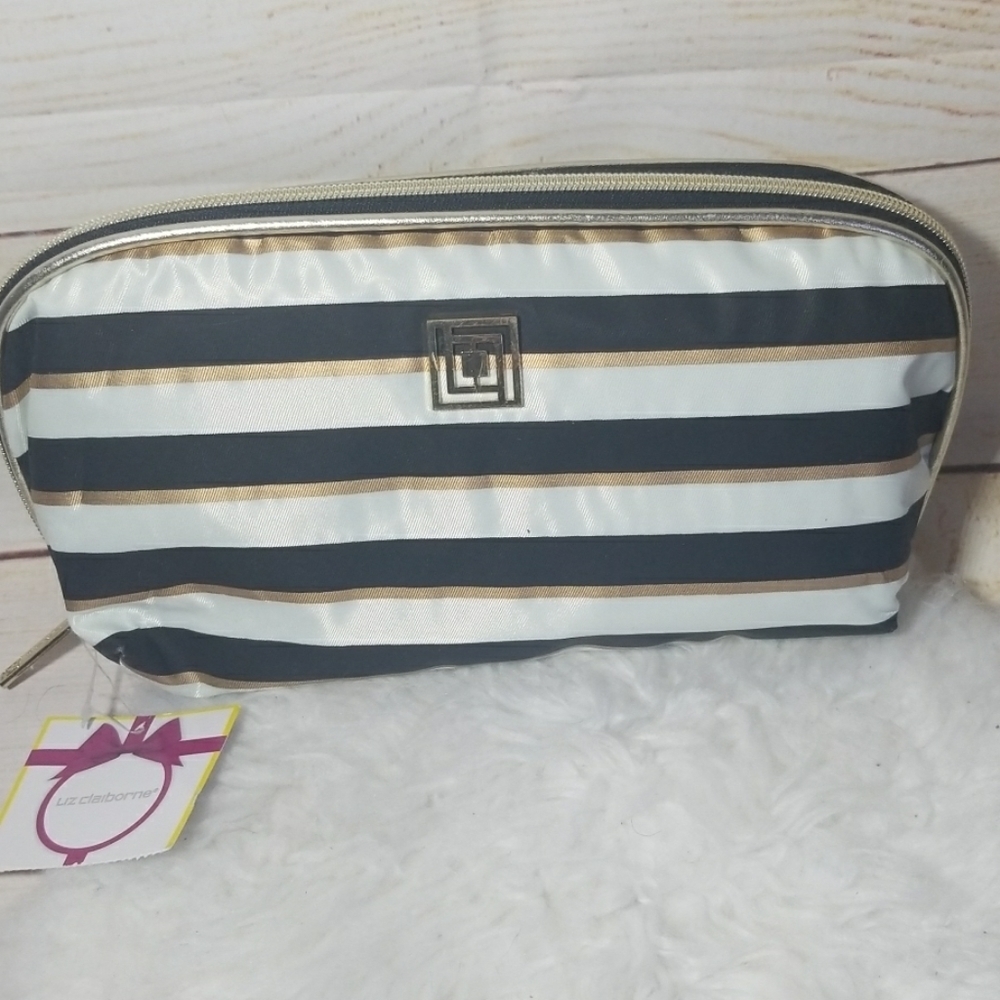 NWT Liz Claiborne large cosmetic travel bag